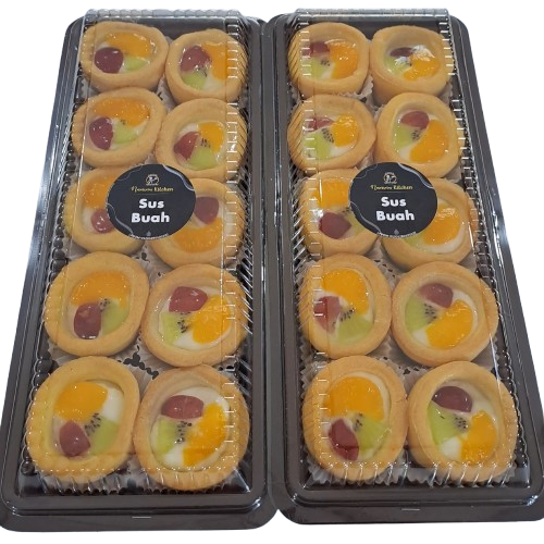 Camilan kue sus buah